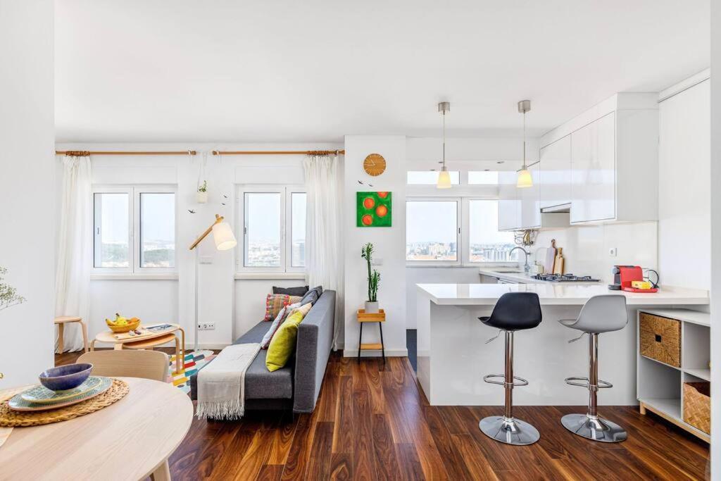 Cozy Bright Space With Landscape And Air Conditioner Lisbon Exterior photo